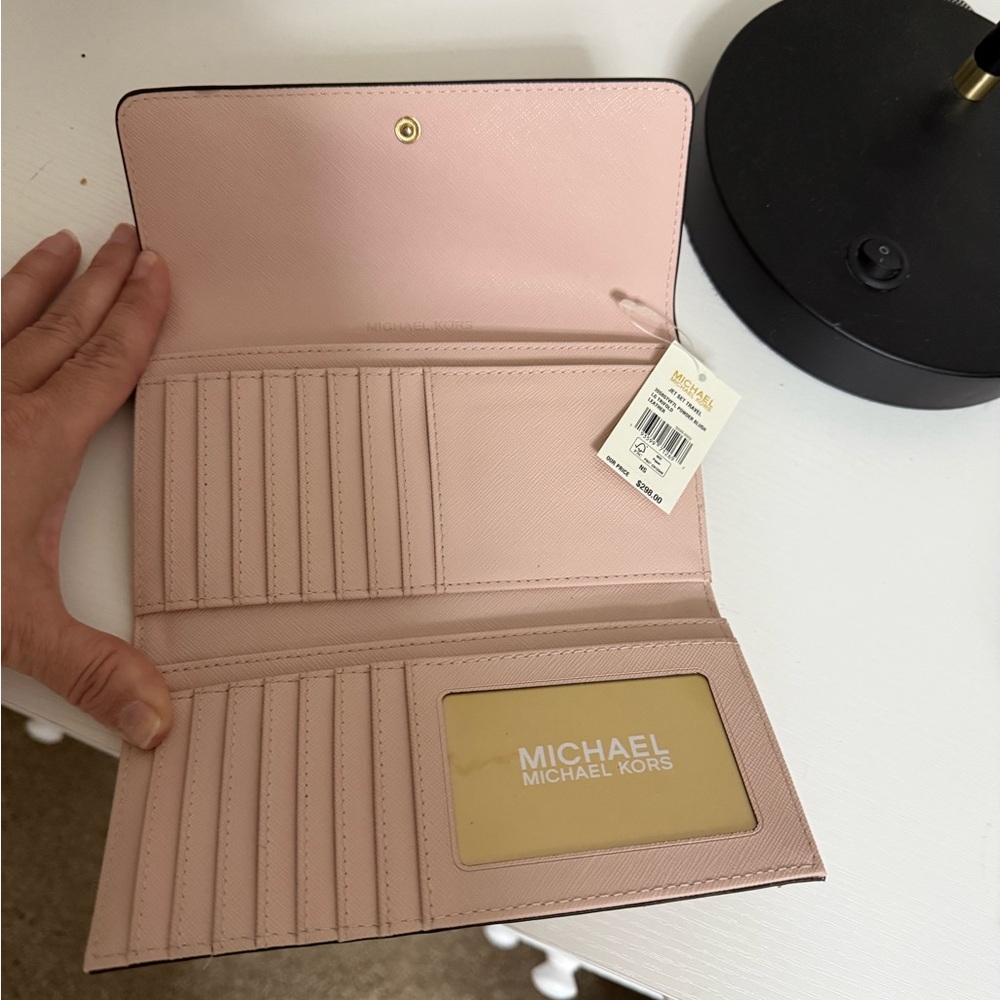 Michael Kors Blush Pink Satchel and Wallet - Picture 9 of 11